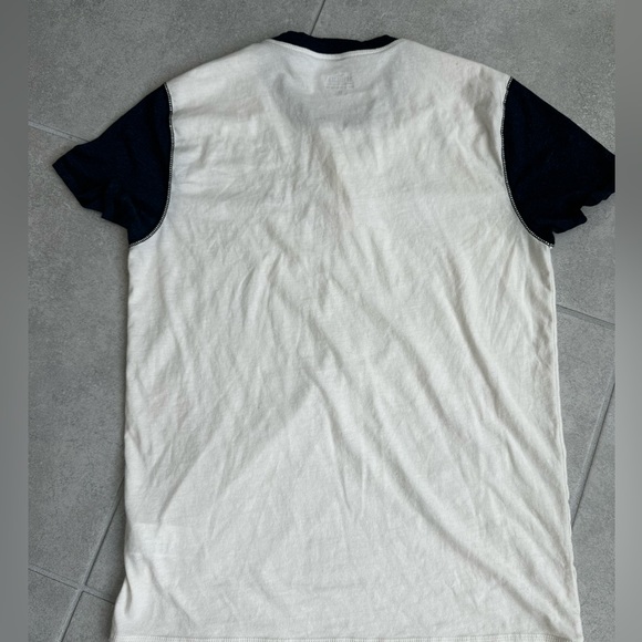 Men’s Hollister, Small T-shirt Must Have Collection - Picture 6 of 6